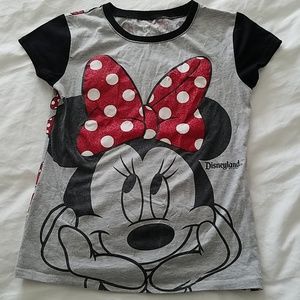 Disney Parks Minnie Mouse shirt. sparkly red bow